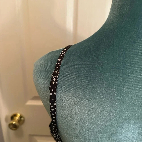 Polka dot spaghetti strap wrap dress - Picture 4 of 10